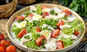 Диетический салат с куриной грудкой