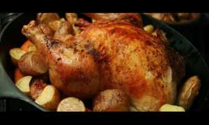 Как запечь курицу с корочкой в мультиварке