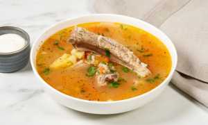 Как сварить вкусный суп из свиных ребрышек
